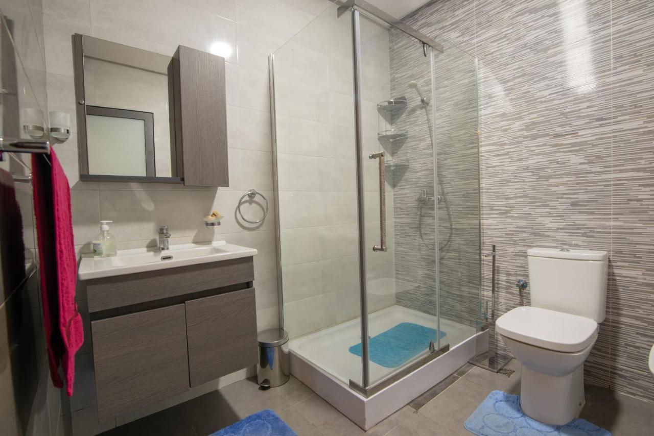 Adam'S Apartments,Self Checkin 6 Mins To Beach Downtown Fiber Optic Wifi Free Parking Same Rules As Hotels Agadir Buitenkant foto