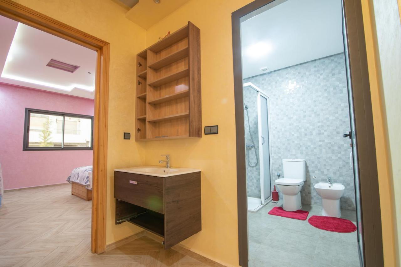 Adam'S Apartments,Self Checkin 6 Mins To Beach Downtown Fiber Optic Wifi Free Parking Same Rules As Hotels Agadir Buitenkant foto